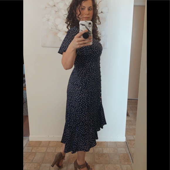 Dress - Picture 1 of 3